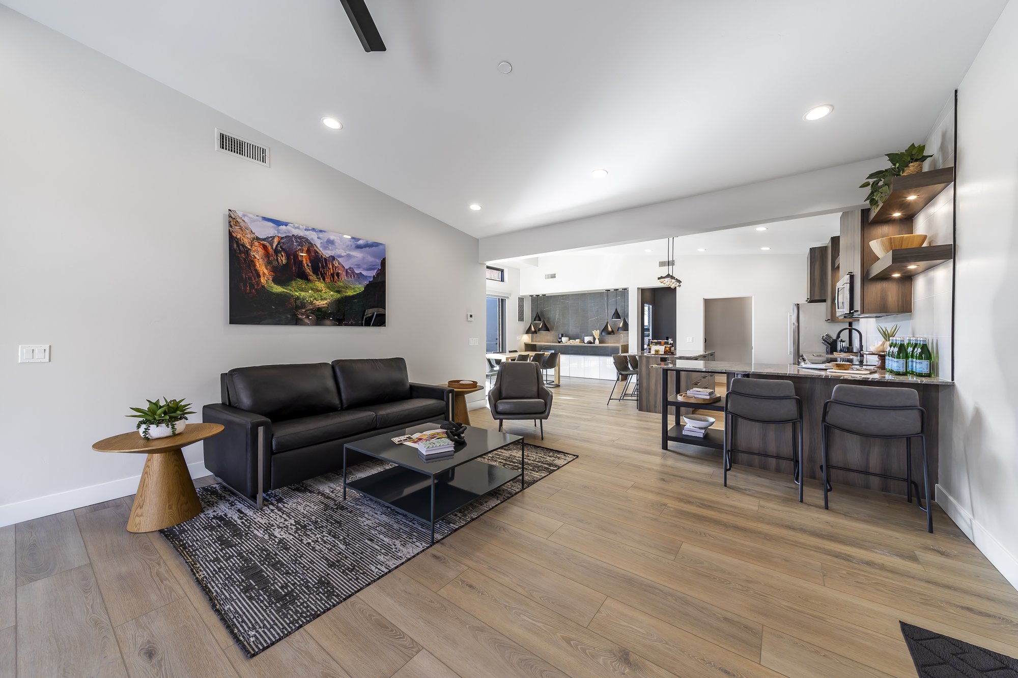Johnson Mountain Villa 006